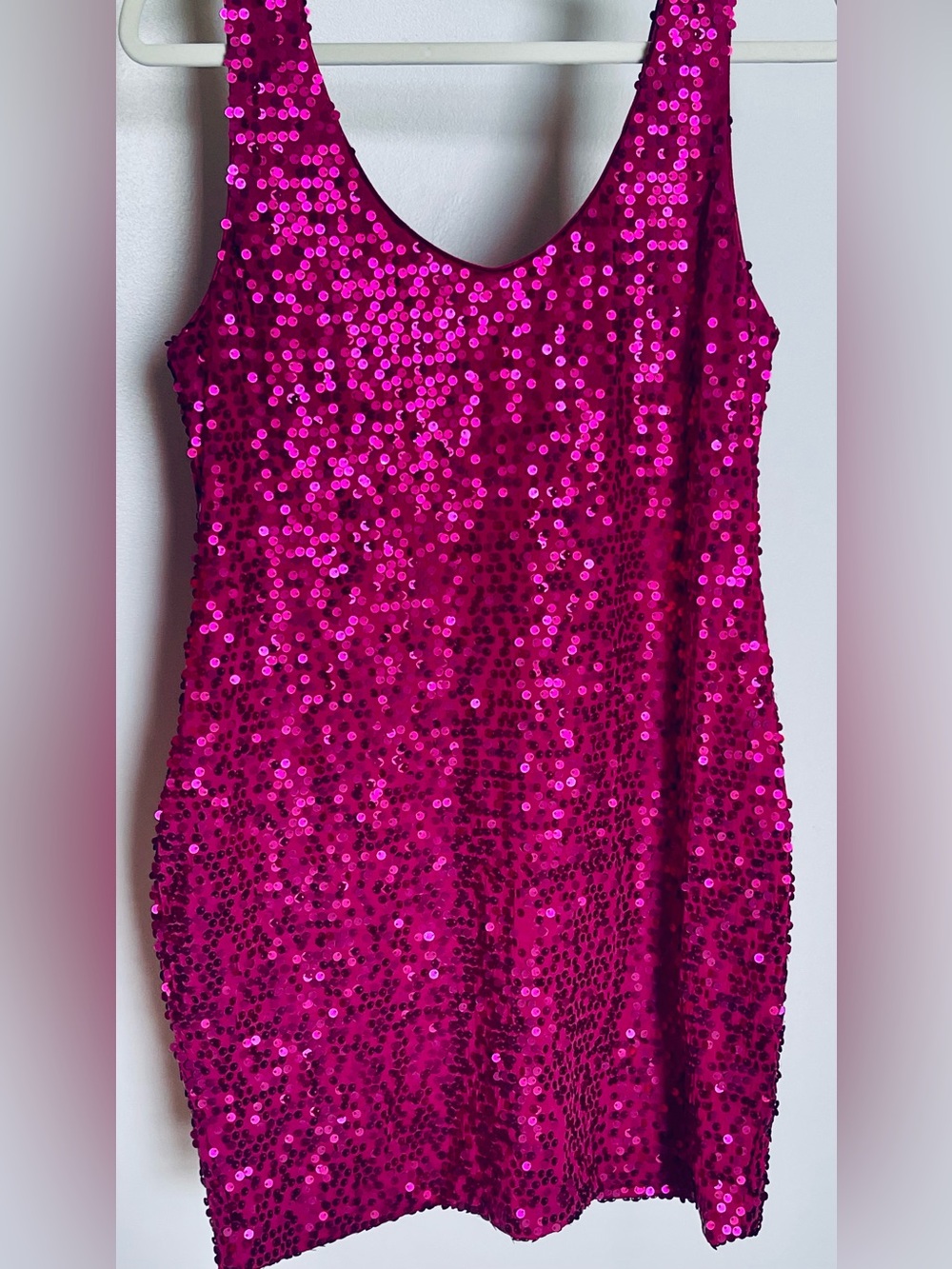 Bodycon Pink Sequin Mini Dress XL Fuchsia Magenta Sparkly Party Cocktail Show
